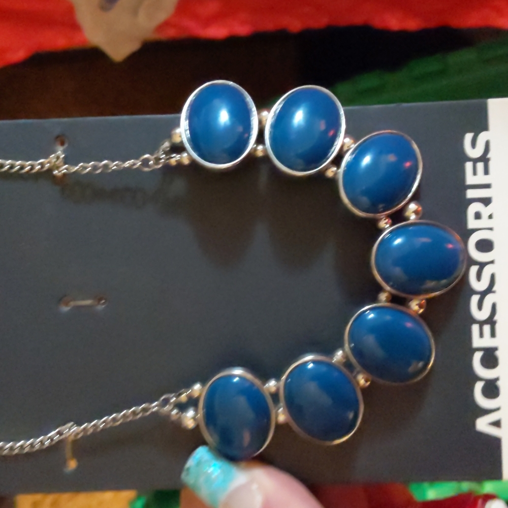 Necllace